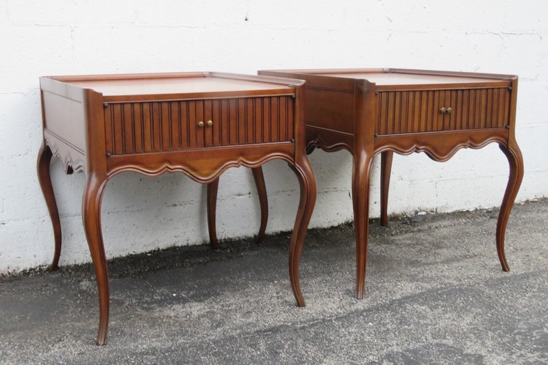 Baker French Burlwood Side End Lamp Accent Tables a Pair 5462