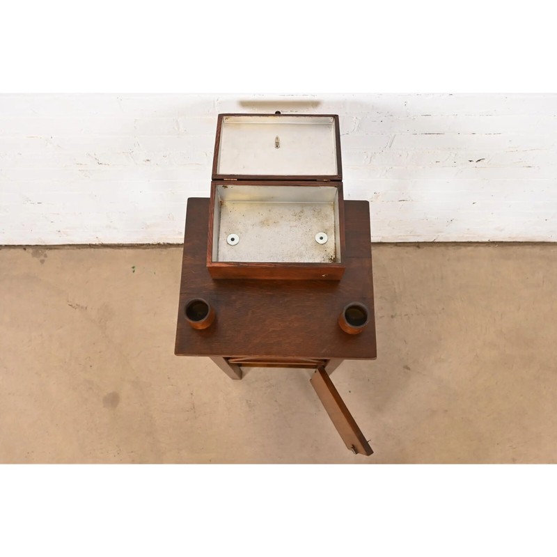Stickley Brothers Style Antique Mission Oak Arts & Crafts Smoker's Stand, 1910 gallery