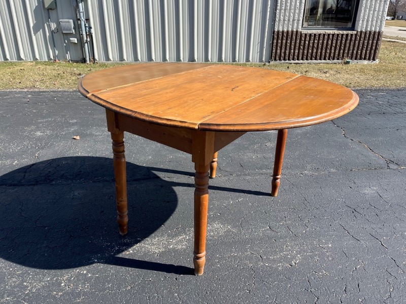 Antique Primitive 19th c. Farmhouse Round Drop-Leaf Kitchen Table gallery