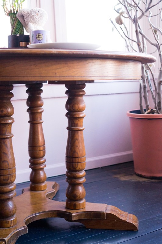 Vintage Tell City Mid-Century Modern Round Oak Dining Room Table ~ Amazing!