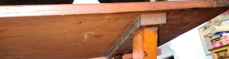 Beautiful Antique Early American Table - VGC - GREAT SIZE - Early 19th Century gallery