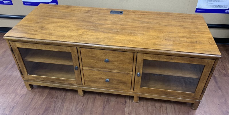 Ethan Allen Media Cabinet British Classic Wood Rattan Doors TV Entertainment