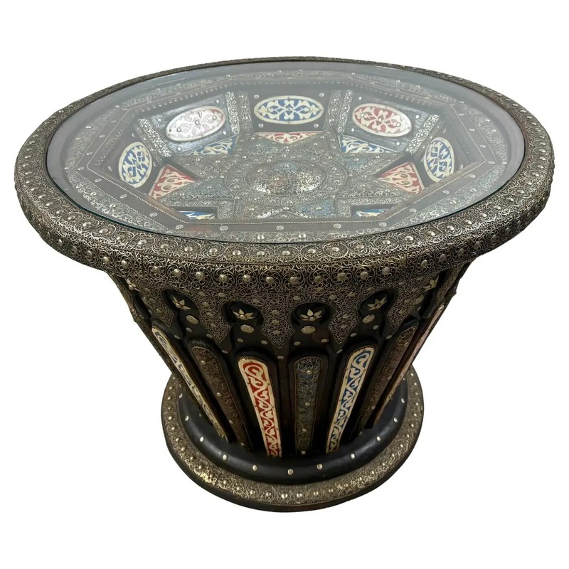 Portuguese Colonial Style Wood with Filigree Inlay Circular Center Table