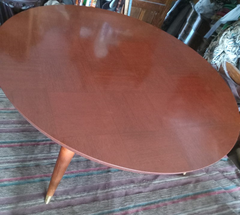 Mid Century Mahogany Formica Top Coffee Table (CT-90)