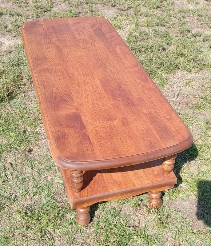 Mid Century Maple Coffee Table by Towne Square (CT436) gallery