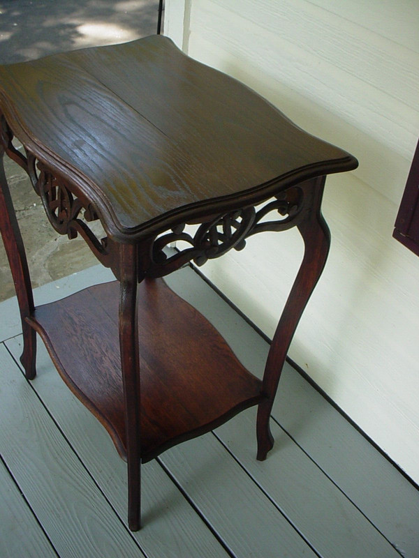 Nice Older Solid European Oak Lamp Side End Bedside Table W/Pierced Carved Skirt gallery