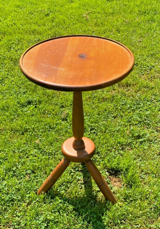 Vtg MCM 3 Leg Round Table Plant Stand William Fetner NC Knotty Pine Log Cabin gallery