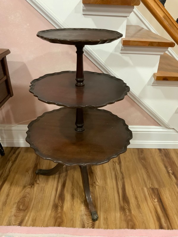 Antique 3 Tier Pie Crust Table by Ferguson Bro. Hoboken NJ 34” tall