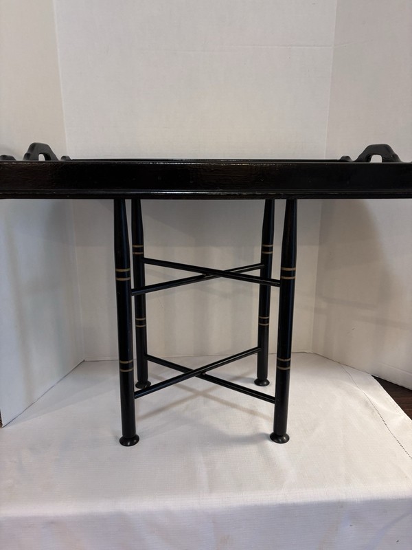 VTG Tray Table With Folding Base Hand Painted Tulips 25” X 17” X 22” gallery