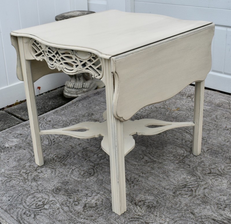 Vintage Baker Country French Style Drop Leaf Table gallery