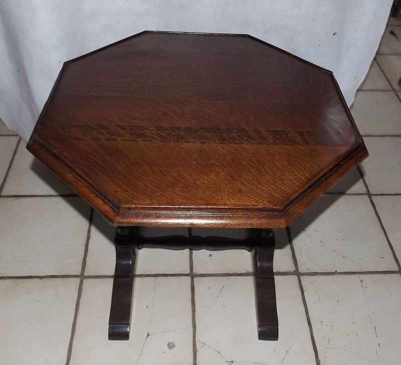 Quartersawn Oak Octagon End Table/ Side Table (ET201)