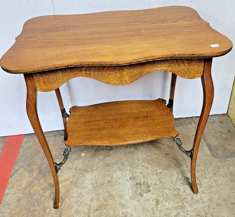 OAK 1/4 SAWN FRENCH STYLE LAMPSTAND AMERICAN gallery