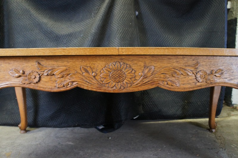 Antique French Country Louis XV Oak Extendable Acanthus Carved Dining Table gallery