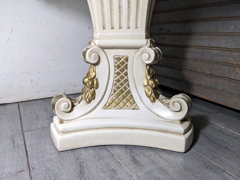 Vintage Hollywood Regency Italian Neoclassical Octagonal Pedestal Accent Table gallery