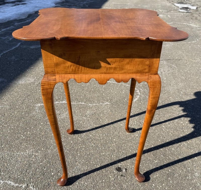 Vintage D.R. Dimes Benchmark tiger maple table w 2 board porringer corner top gallery