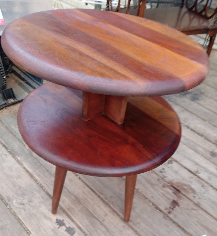Mid Century Solid Walnut Round End Table (ET636)