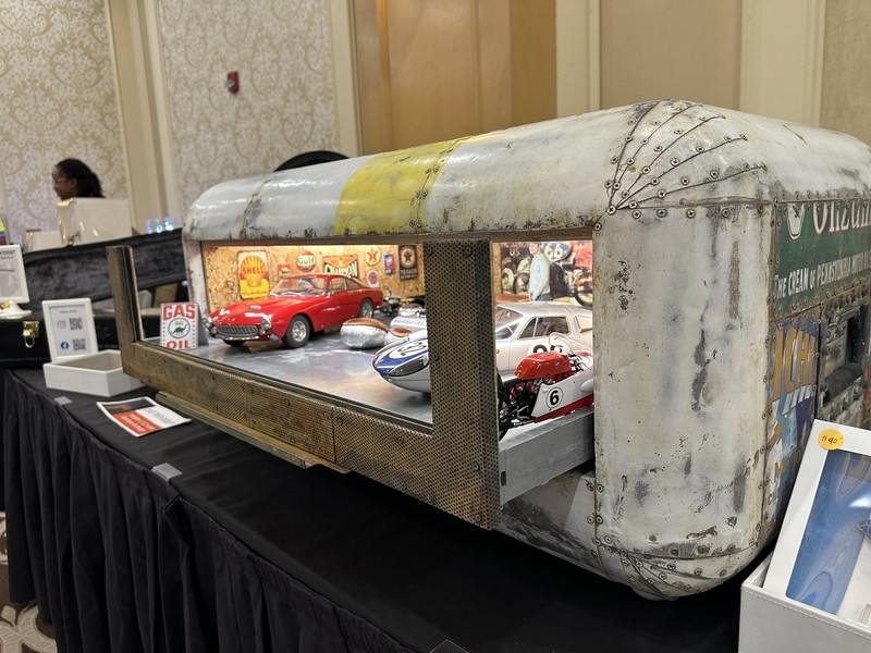Vintage Route 66 Coffee Table Diorama Metal gallery