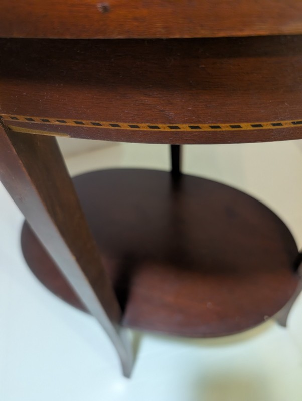 Vintage Mersman Mahogany Inlaid Wood Oval End Side Table Nightstand gallery