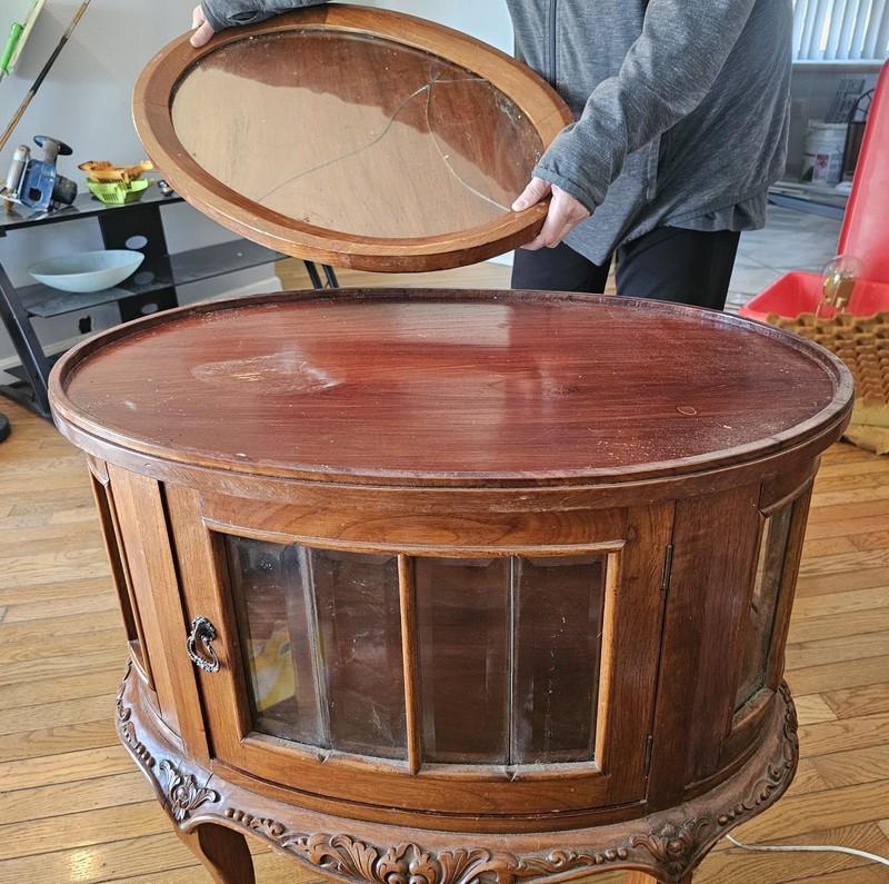 Vintage Queen Anne Style Oval Virtue Display Cabinet/End Table gallery
