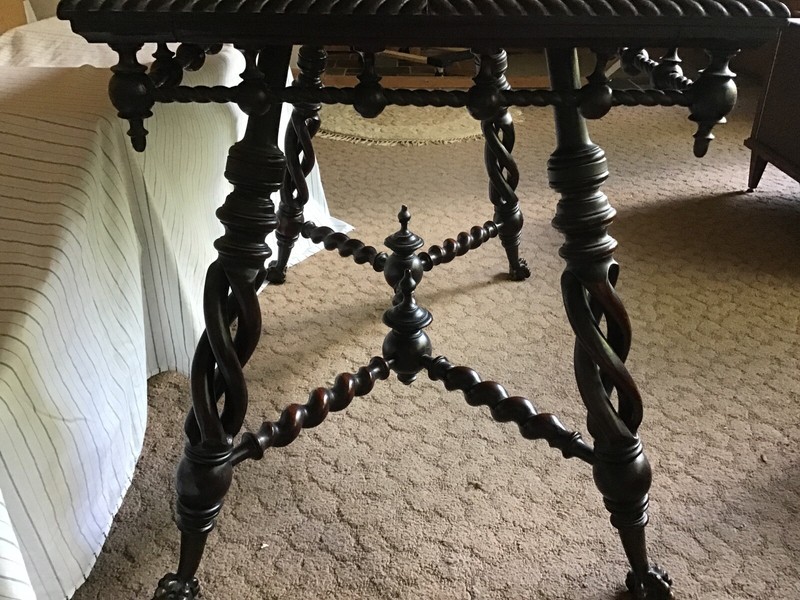 Merklen Brothers Victorian barley twist mahogany or oak parlor lamp table 19th C gallery