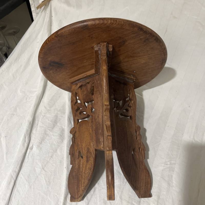 VINTAGE HAND CARVED FOLDING WOODEN SMALL TABLE MADE IN INDIA INLAY gallery