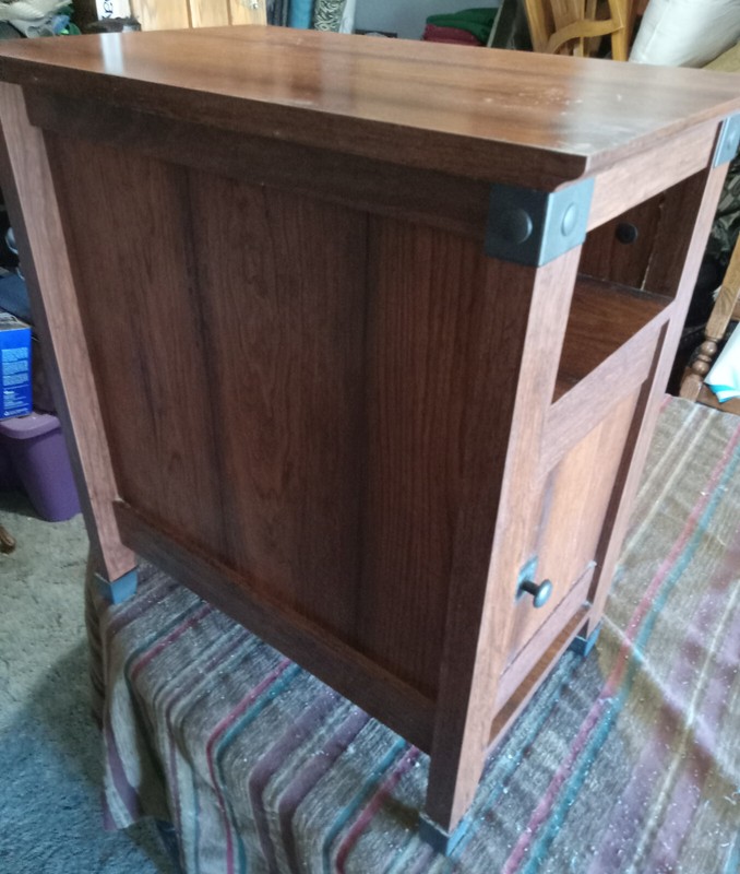 Oak Nightstand / End Table (NS63) gallery