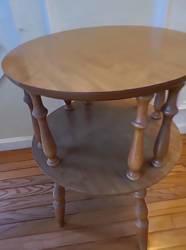 Vintage Solid Wood End Table Round Two Tier 17" Maple Laminate Top (d3) gallery