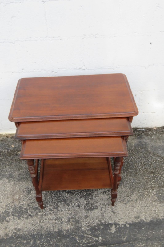 Early 1900s Mahogany Nesting Side End Tables Set of Three 6225 gallery
