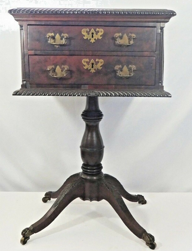 Antique Mahogany 2-Drawer Federal Style Side / End Table. Brass Claw Feet. 1850