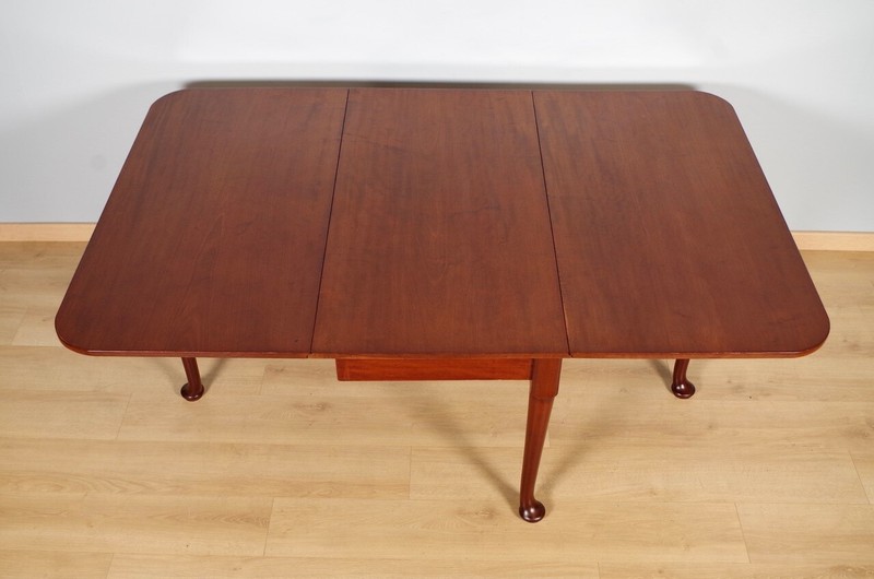 George III era gateleg table gallery