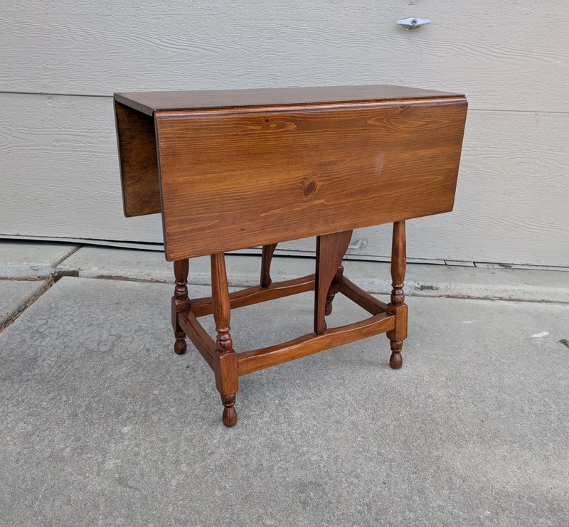 Vintage Rustic Farmhouse Country Pine Wood Drop Leaf Butterfly Gate Leg Table A gallery