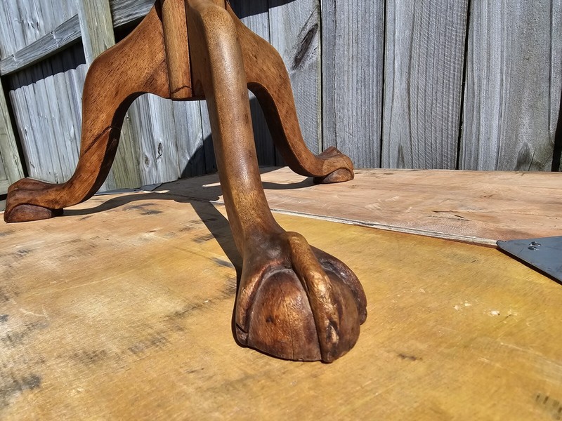 Antique American Chippendale Style Tilt-Top, Ball And Claw Side Table gallery