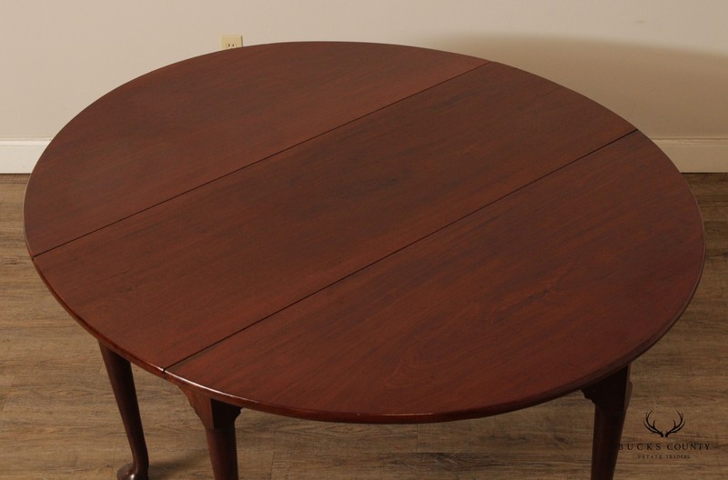 Antique Queen Anne Style Mahogany Gate-Leg Drop-Leaf Dining Table gallery
