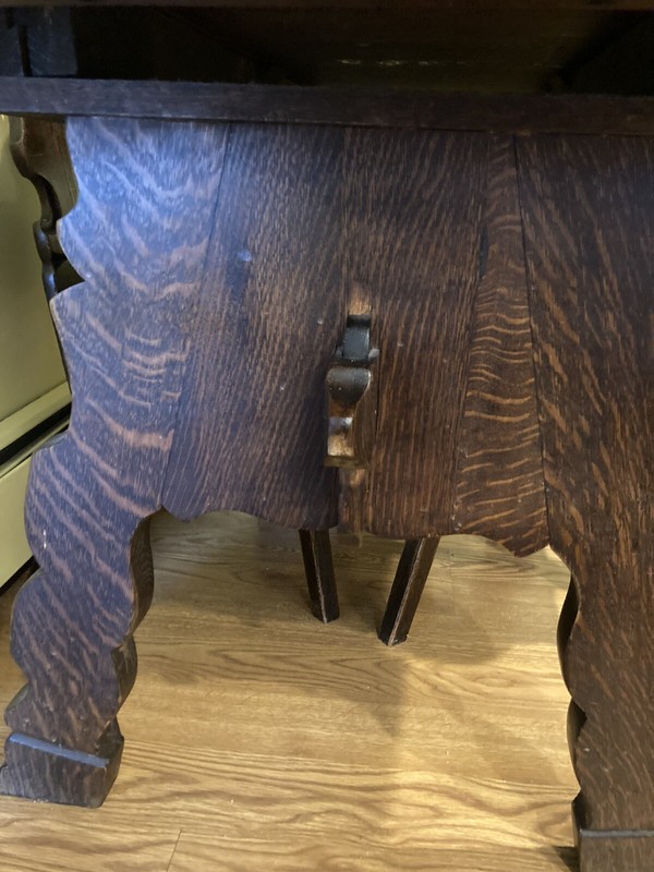 Antique Tiger Oak 48" Long Kitchen Table With 4 Chairs gallery