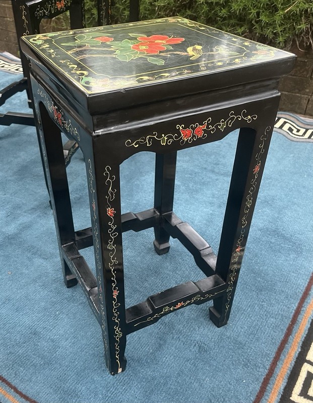 VTG Ming Dynasty Black Lacquer Asian Nesting Tables (3) w/ Bird & Floral Motif gallery