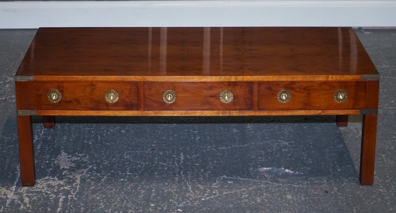 RESTORED BURR YEW & ELM BRASS MILITARY CAMPAIGN 3 DRAWER COFFEE TABLE gallery