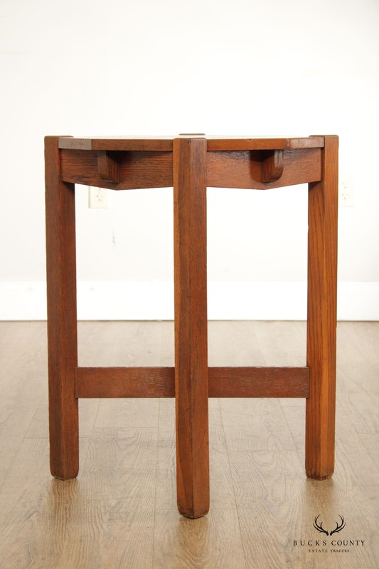 Stickley Brothers Antique Mission Solid Oak Octagonal Lamp Table gallery