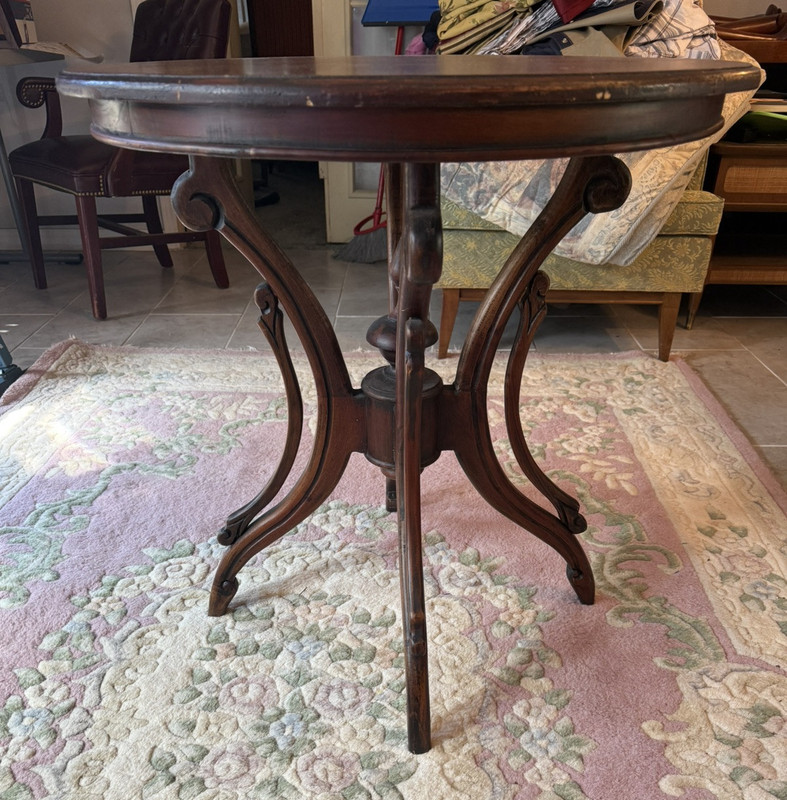 Antique Victorian Solid Walnut 27″ Oval Parlor Lamp Side End Table