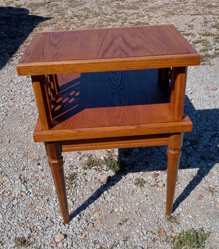 Mid Century Oak Step End Table / Side Table (ET525) gallery