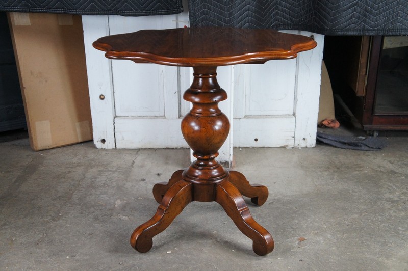 2 Vintage Henredon French Louis Philippe Style Walnut Pedestal Side Tables gallery