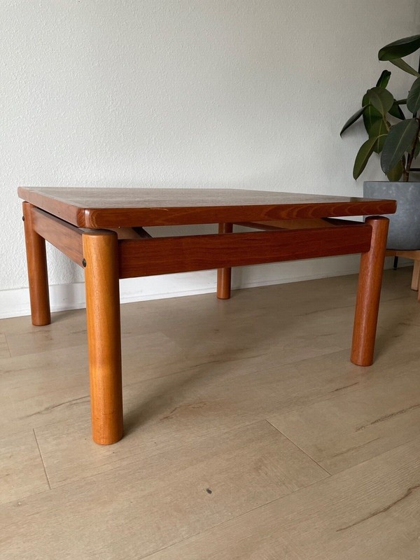 trioh floating top Midcentury modern accent table made in Denmark  gallery