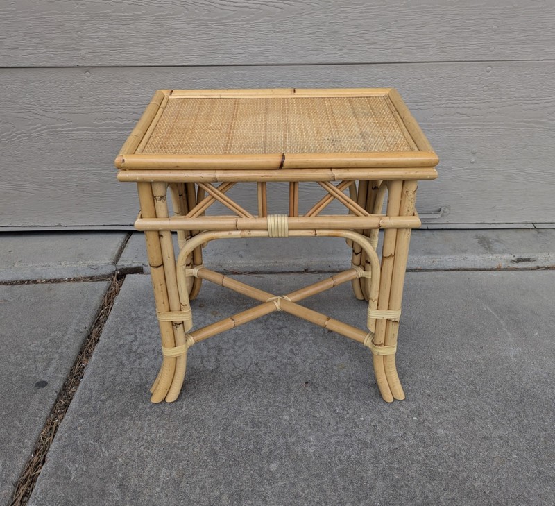 Vintage MCM Boho Chic Bamboo Wicker Rattan Cane Top End Table Tiki Coastal T63