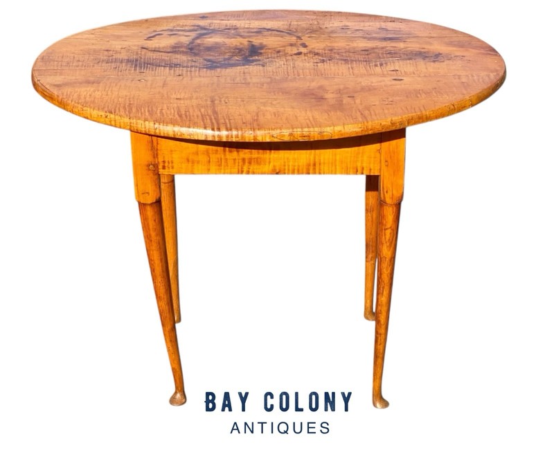 Antique Queen Anne Tiger Maple Tavern Table / Side Table