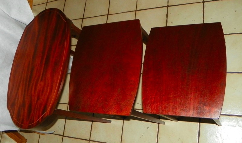 Mahogany Hepplewhite Nesting Tables / End Tables by Mersman (ET212) gallery