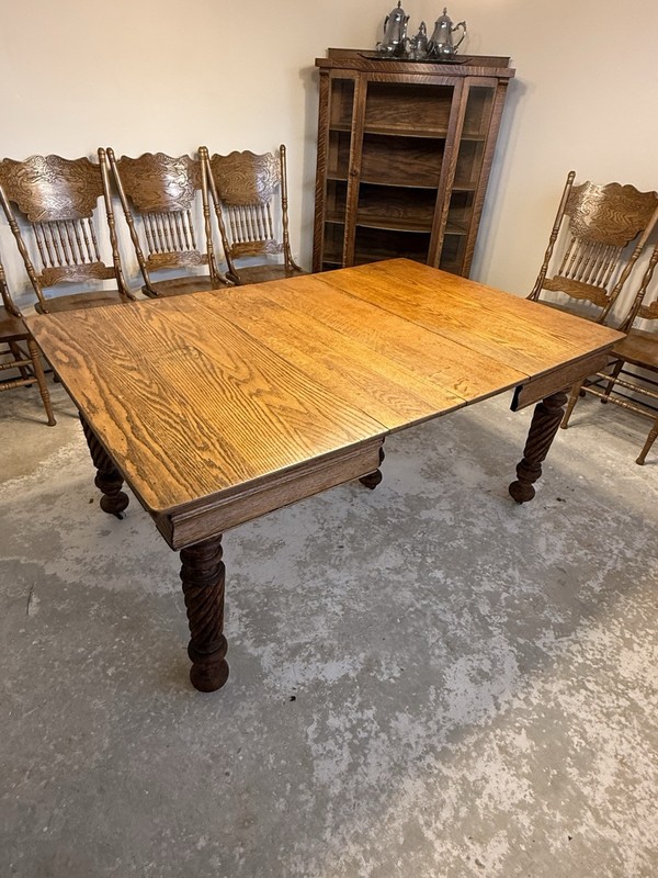 Square Rectangle Antique 1900’s Solid Oak Dining Room Table Ornate Leg Design