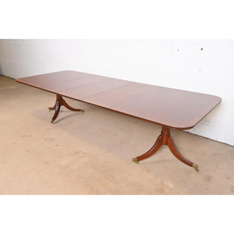 Saybolt Cleland Georgian Banded Mahogany Double Pedestal Extension Dining Table