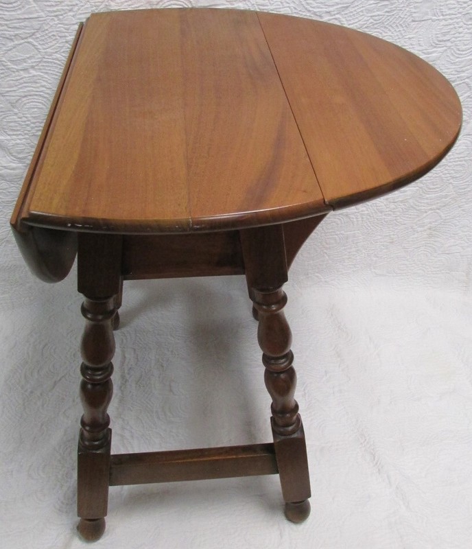 Chery or Maple Mid-Century COLONIAL REVIVAL Drop Leaf End Table D. M. Read Co. gallery