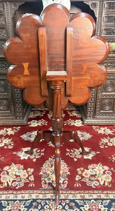 Vintage Mahogany Pie Crust Tea Table Tilt top Carved Occasional Table gallery