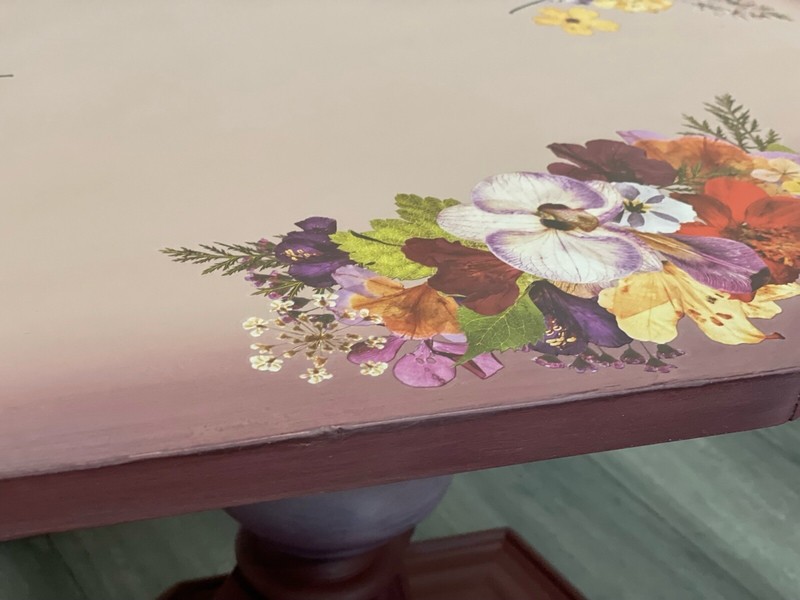 Heirloom Quality MCM Accent Table gallery