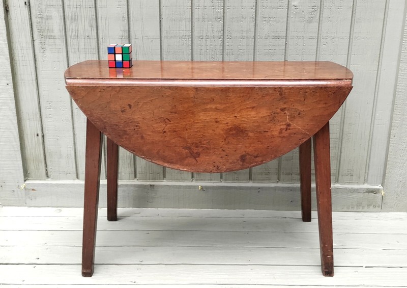 Antique Pembroke table signed GUSTAV PERSSON Cabinetmaker White Plains New York gallery